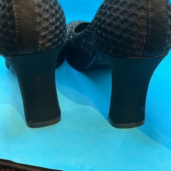 Beytoots! Women’s heels, net style, 8.5. Black silver design black mini gems - Picture 7 of 10